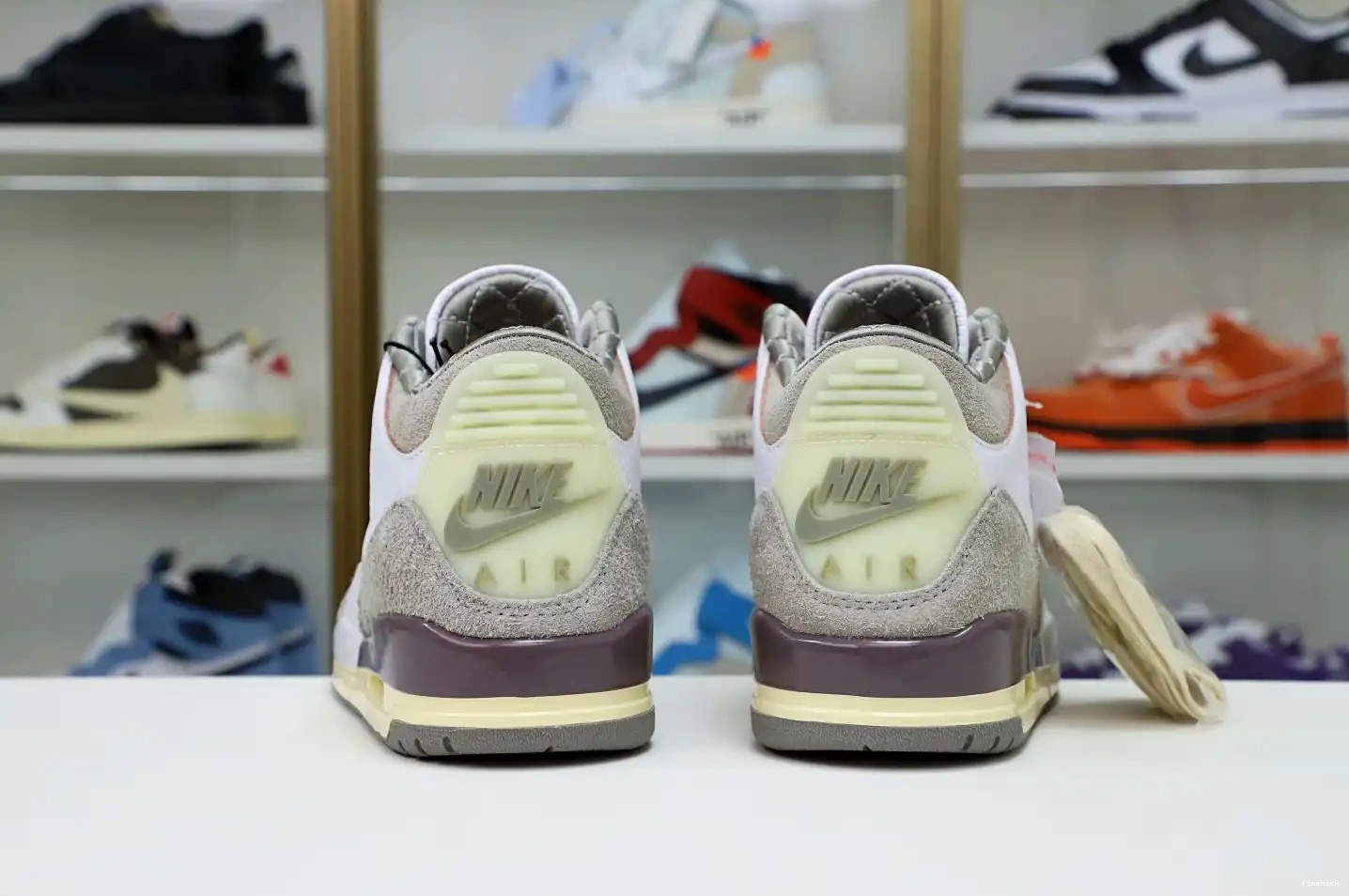 JORDAN MANIÉRE AIR 3 X WMNS 0524